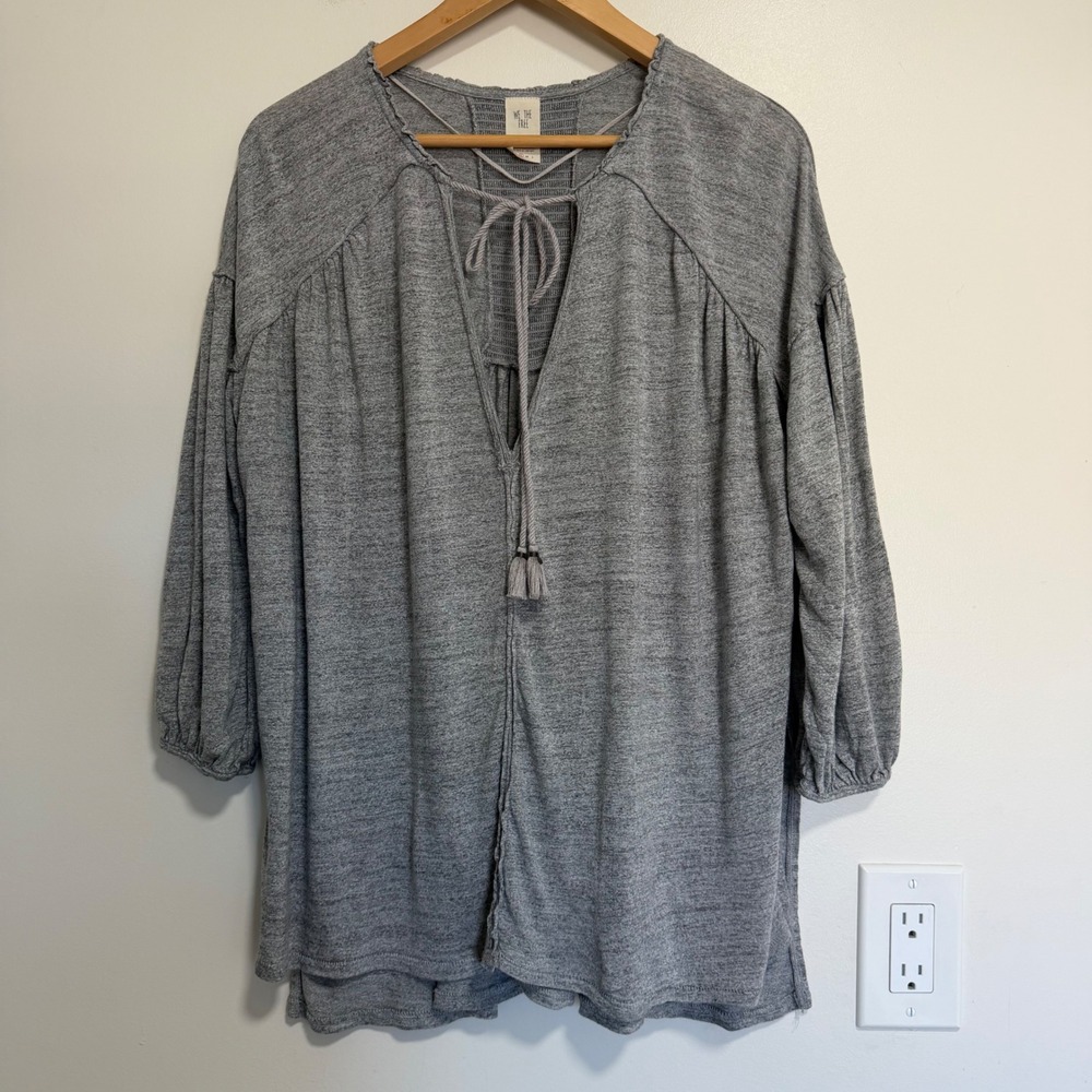 Free People We The Free Tassel Tie V-Neck Tunic Top Womens Size Small Grey Boho